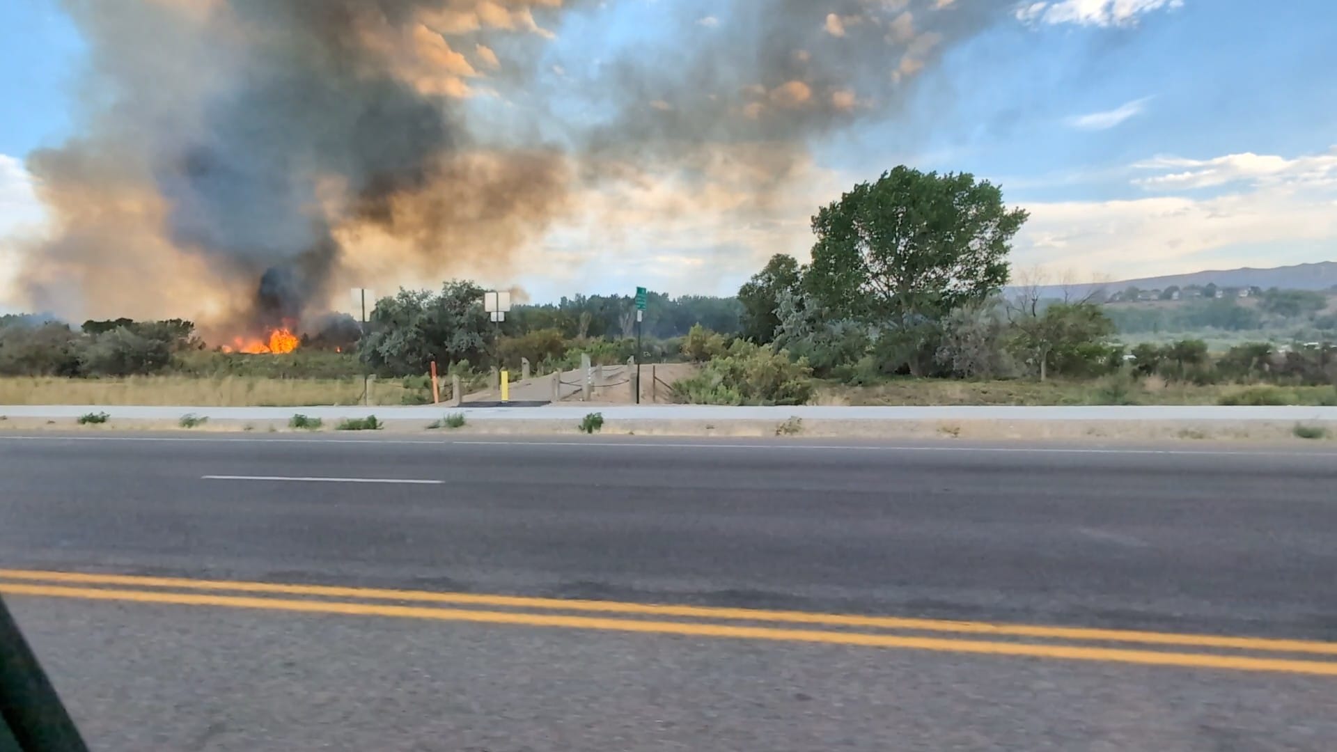 Update: Wildfire at Connected Lakes