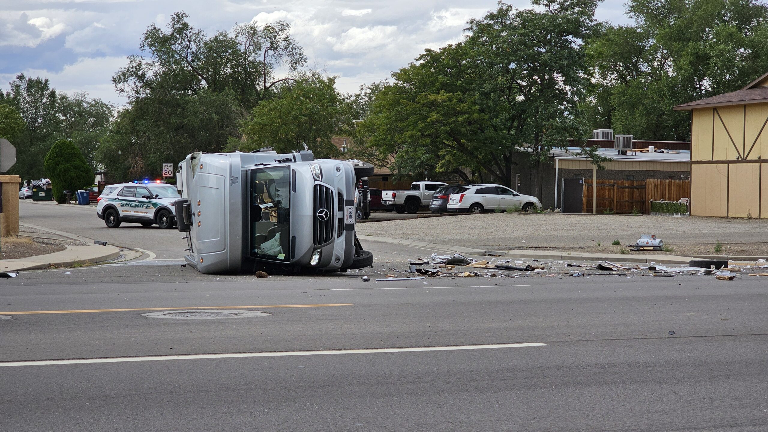 Vehicle Rollover Accident, E Rd & 32 Rd Clifton