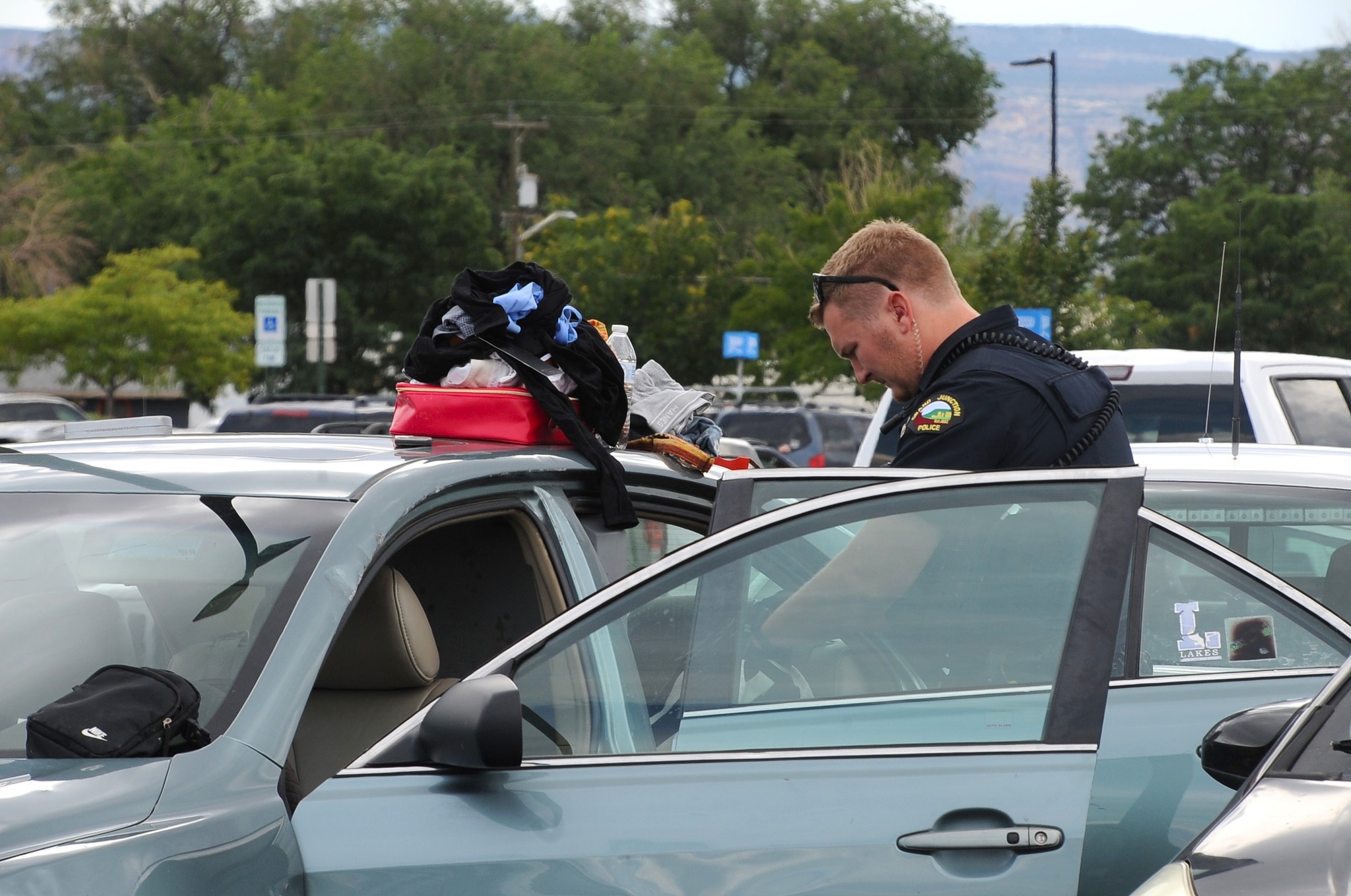 Foot Pursuit and Taser Deployment, Area of Subway 29 Rd & North Ave