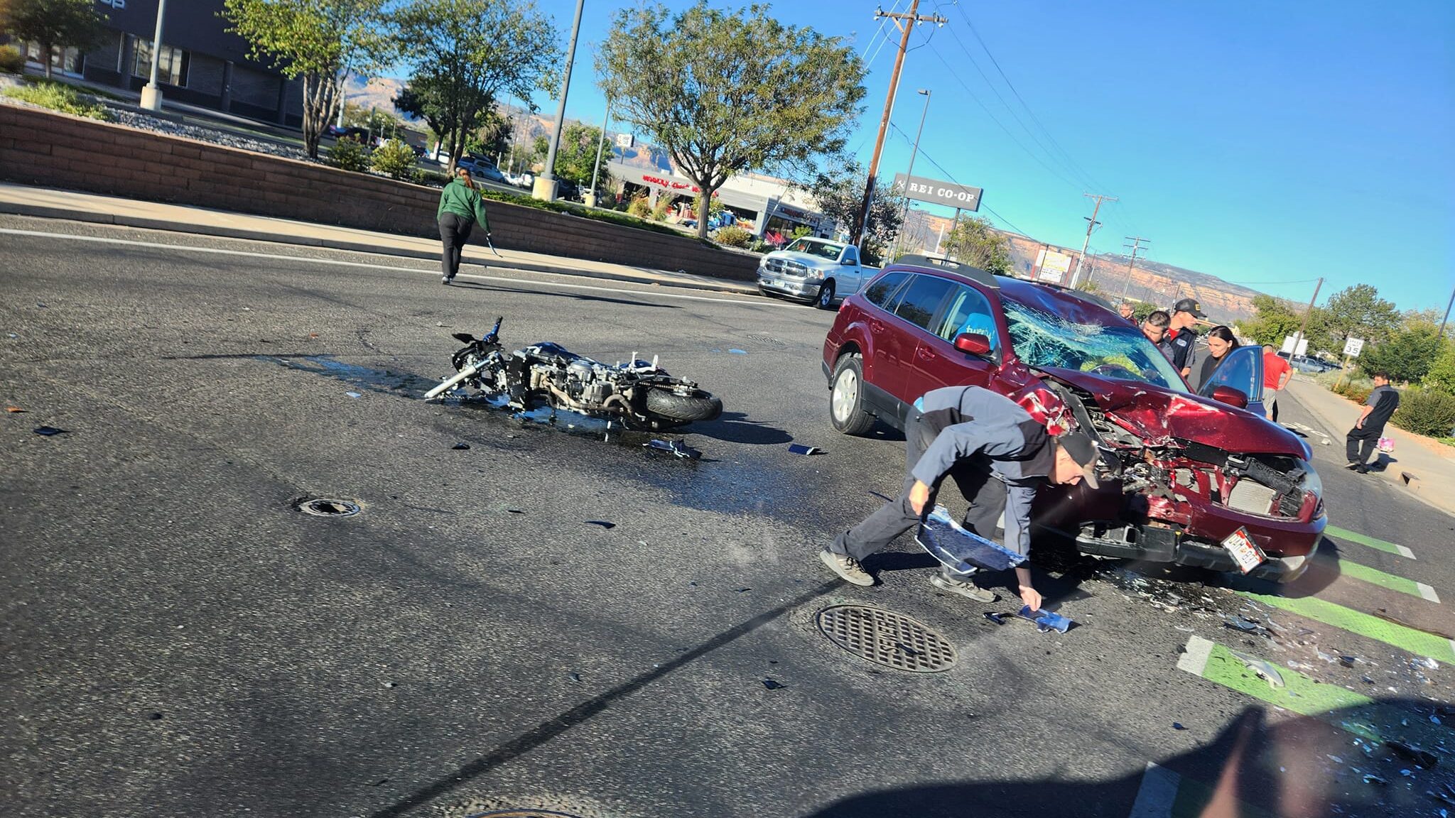 Vehicle vs Motorcycle, Independent Ave & 25 1/2 Rd