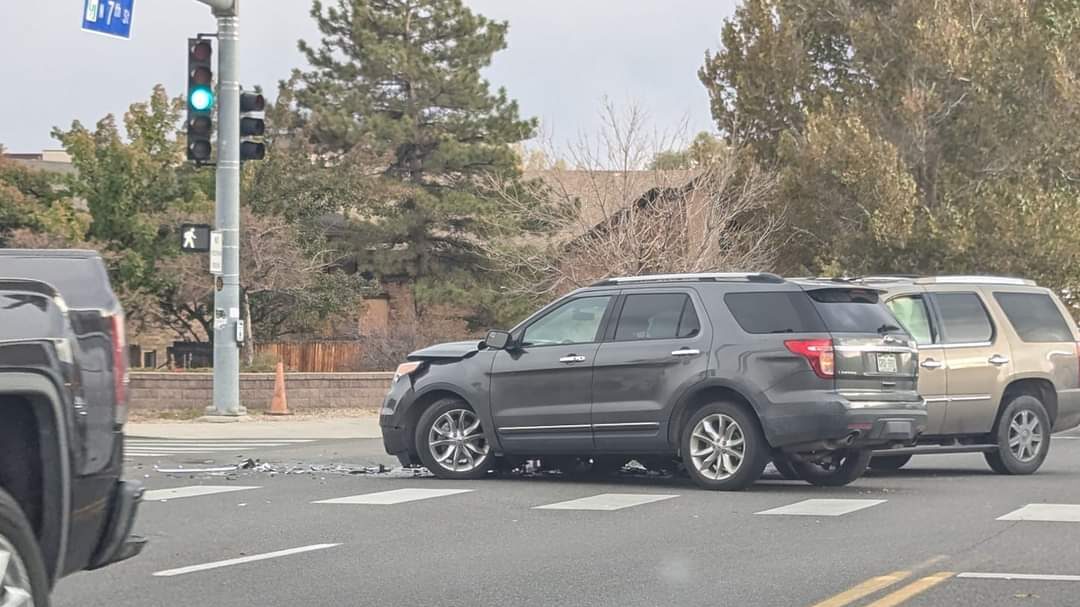 Vehicle Accident, Wellington Ave & N 7th St