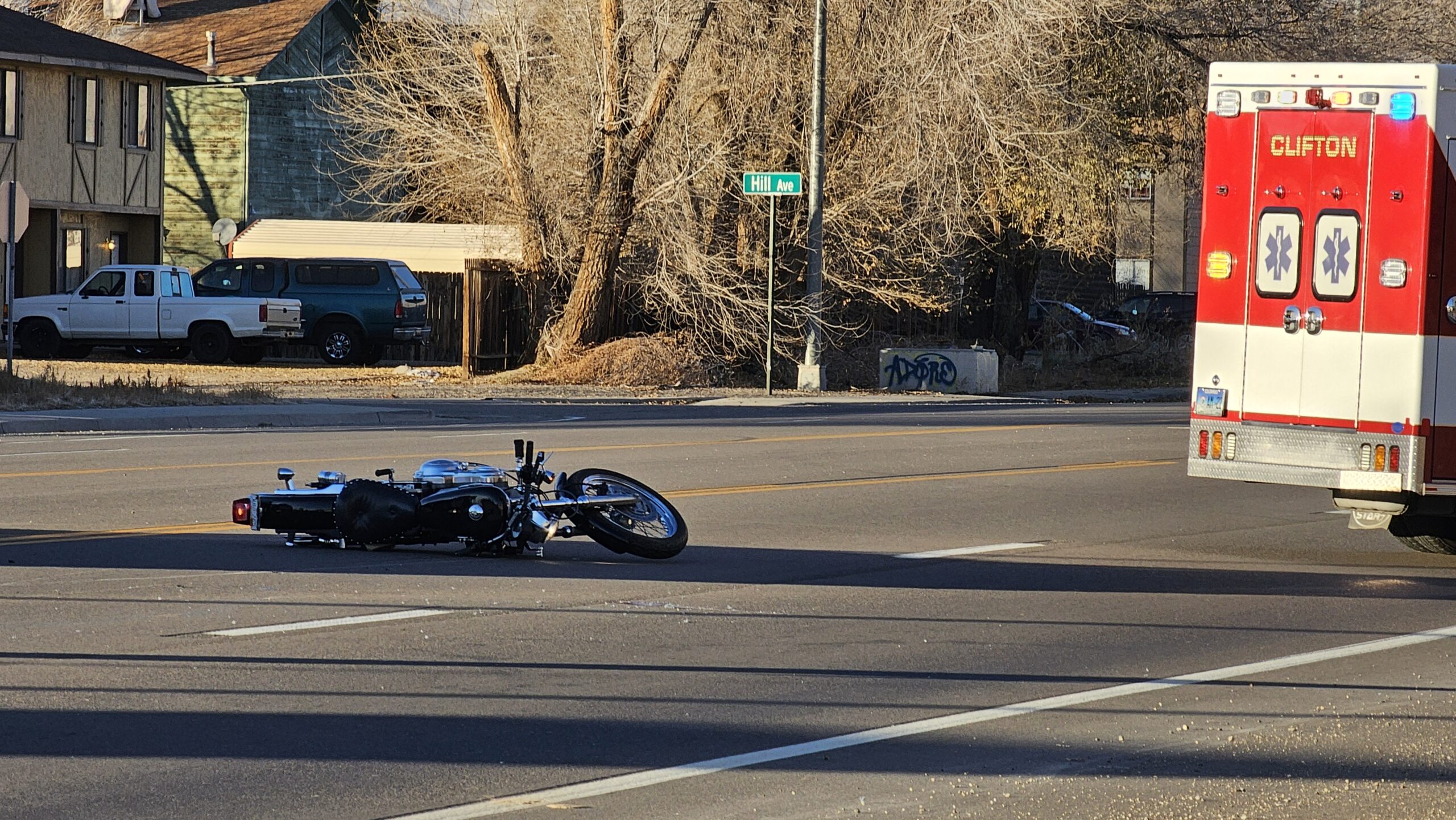 Vehicle vs Motorcycle, D 3/4 Rd & 32 Rd Clifton