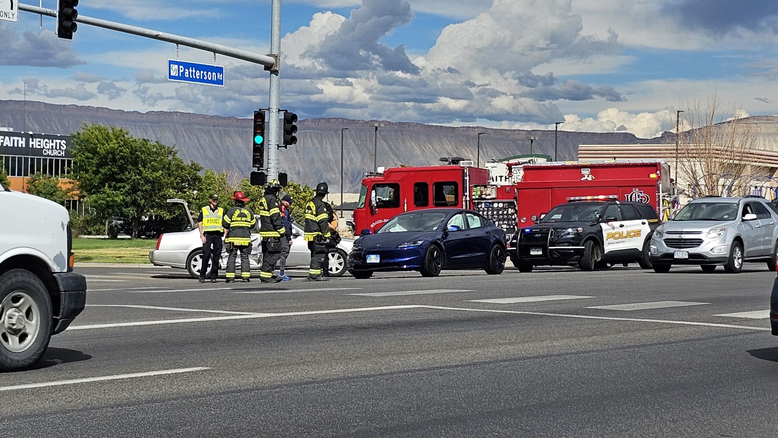 Vehicle Accident, Patterson Rd & 28 1/4 Rd