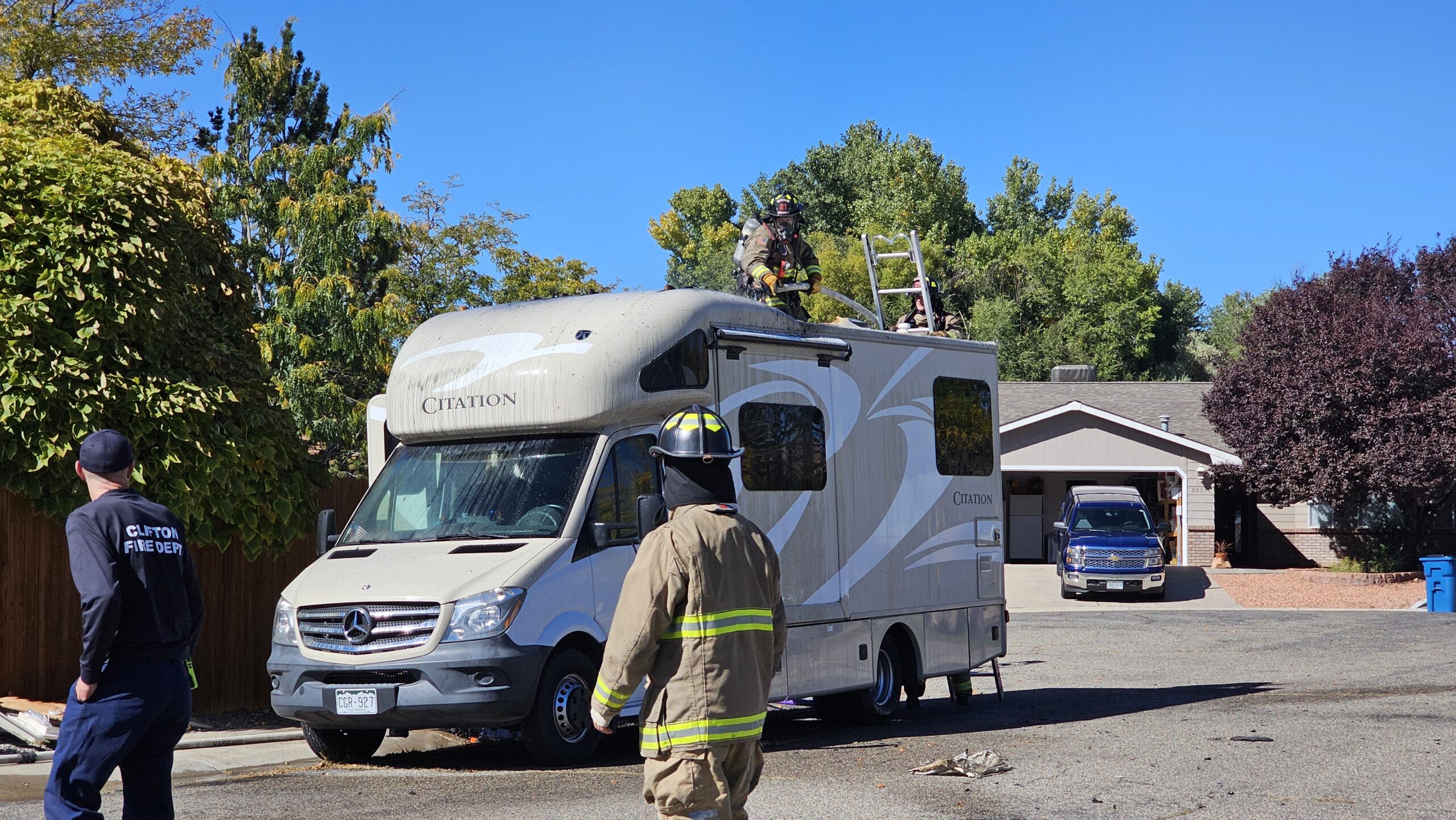 RV Fire, Lancelot Pl & Stonegate Dr
